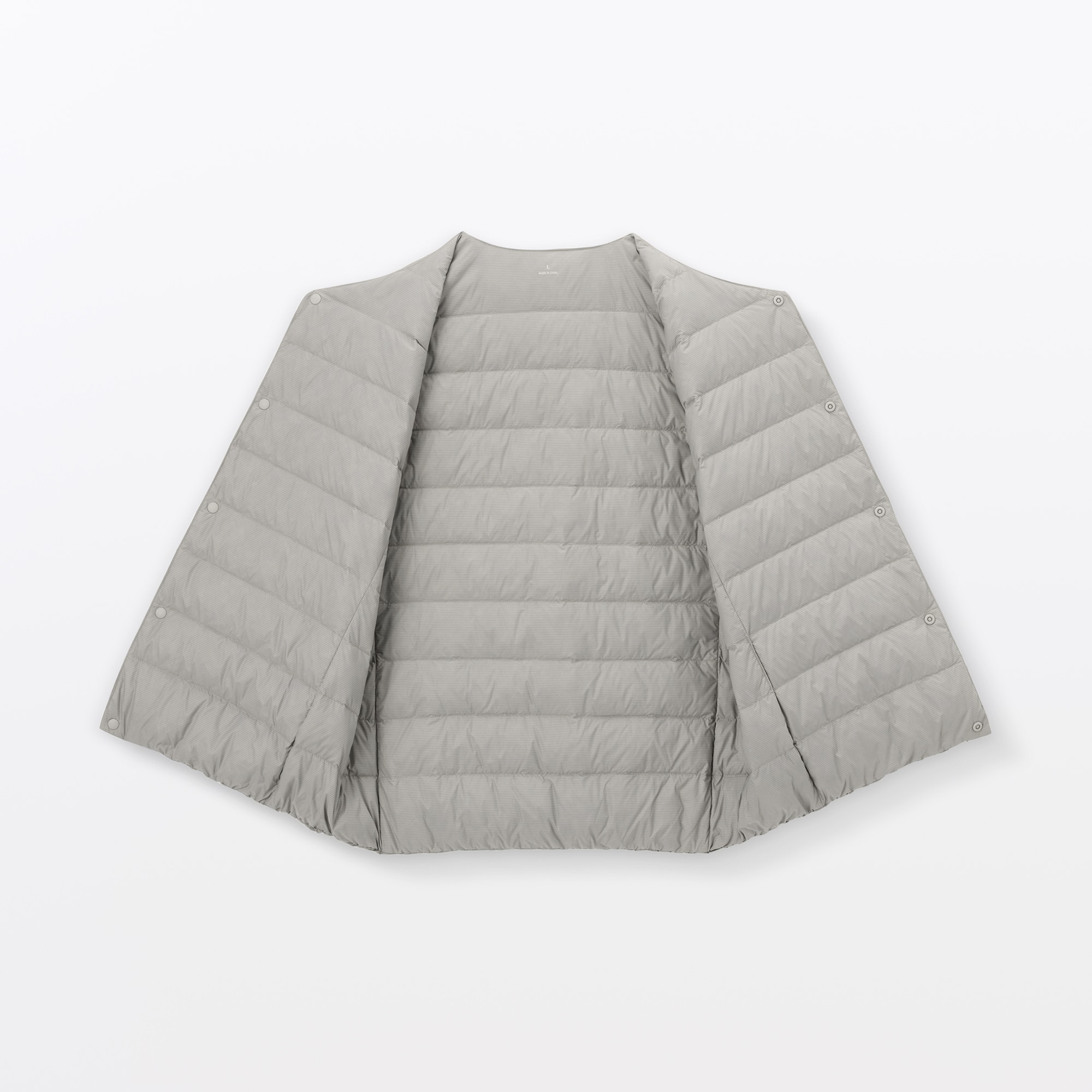 紳士　軽量ダウンポケッタブルノーカラーベスト