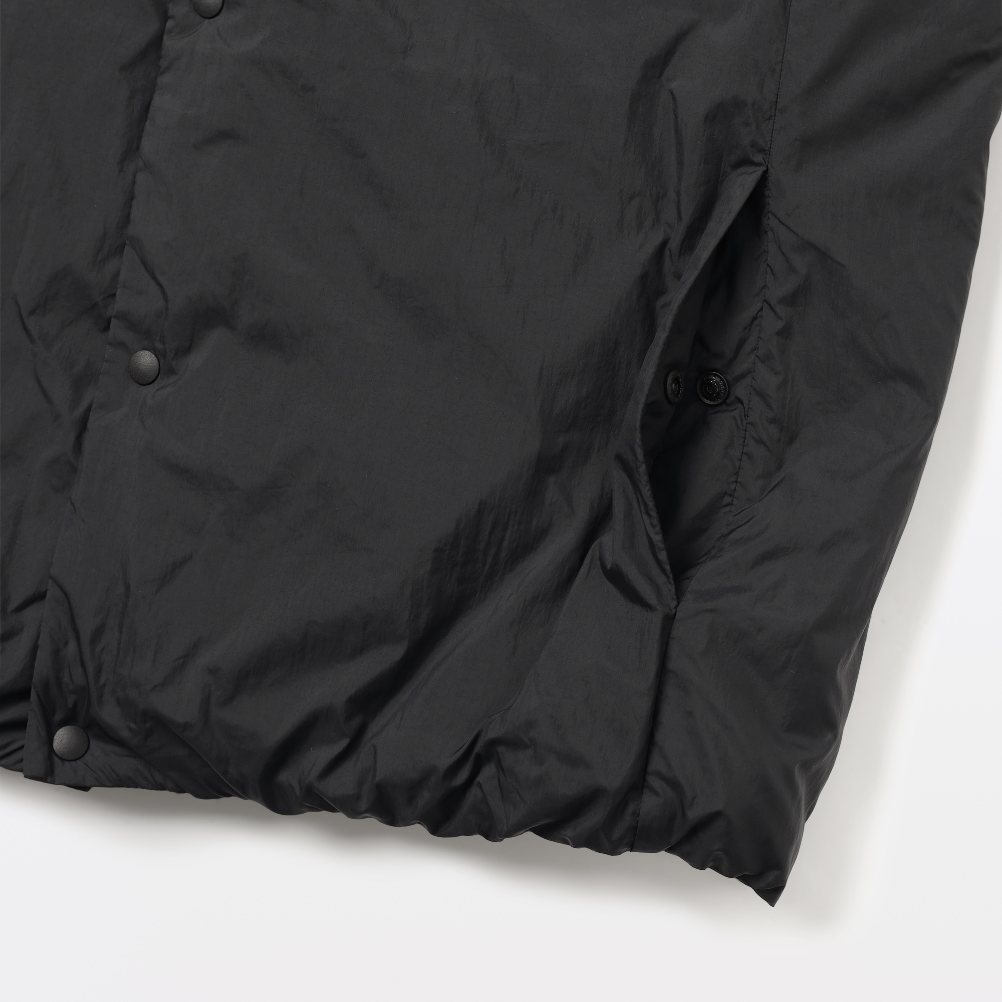 紳士　軽量ダウンポケッタブルノーカラーベスト