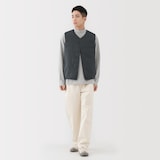 紳士　軽量ダウンポケッタブルノーカラーベスト