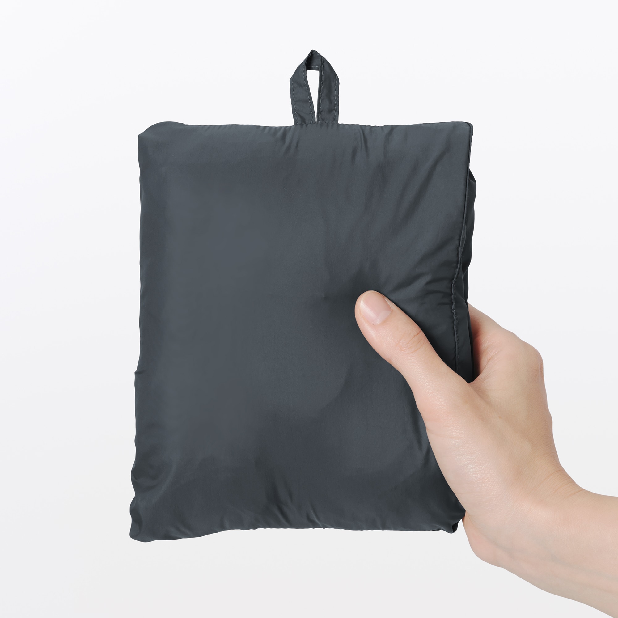 紳士　軽量ダウンポケッタブルノーカラーベスト