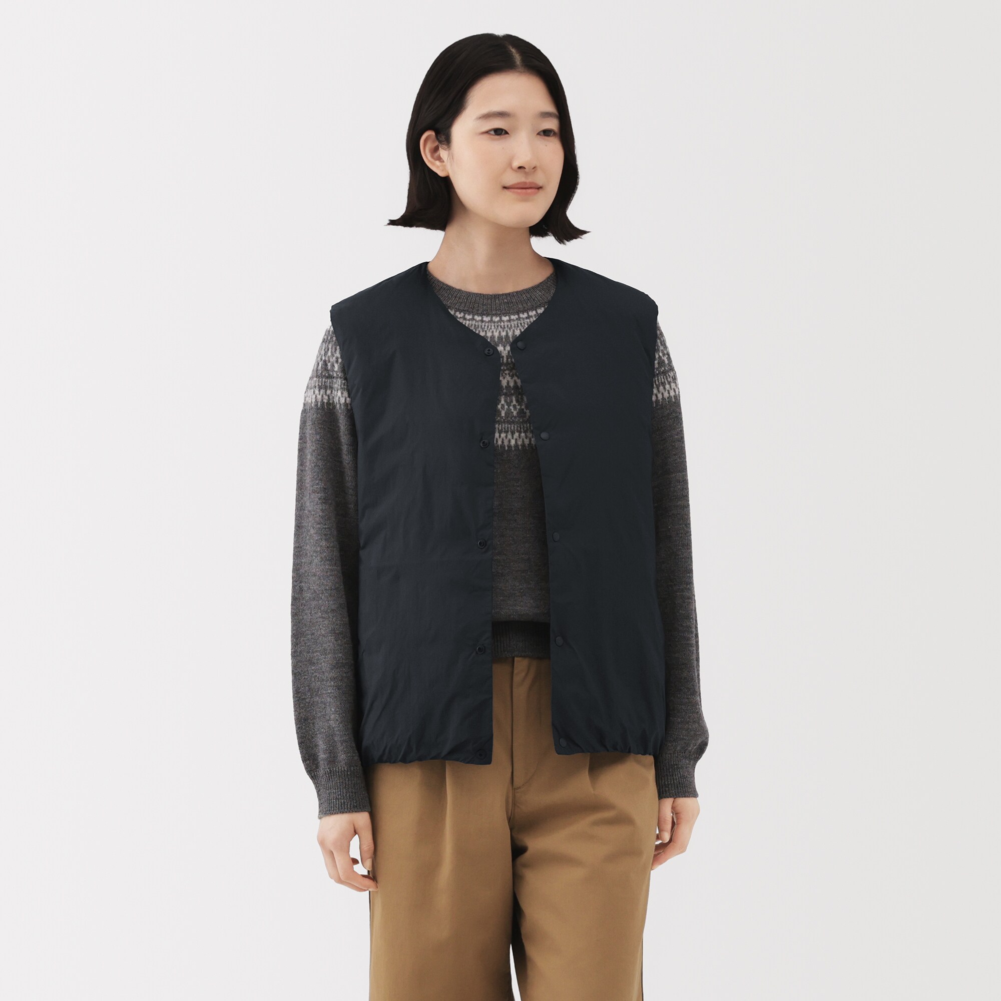 紳士 軽量ダウンポケッタブルノーカラーベスト | 無印良品