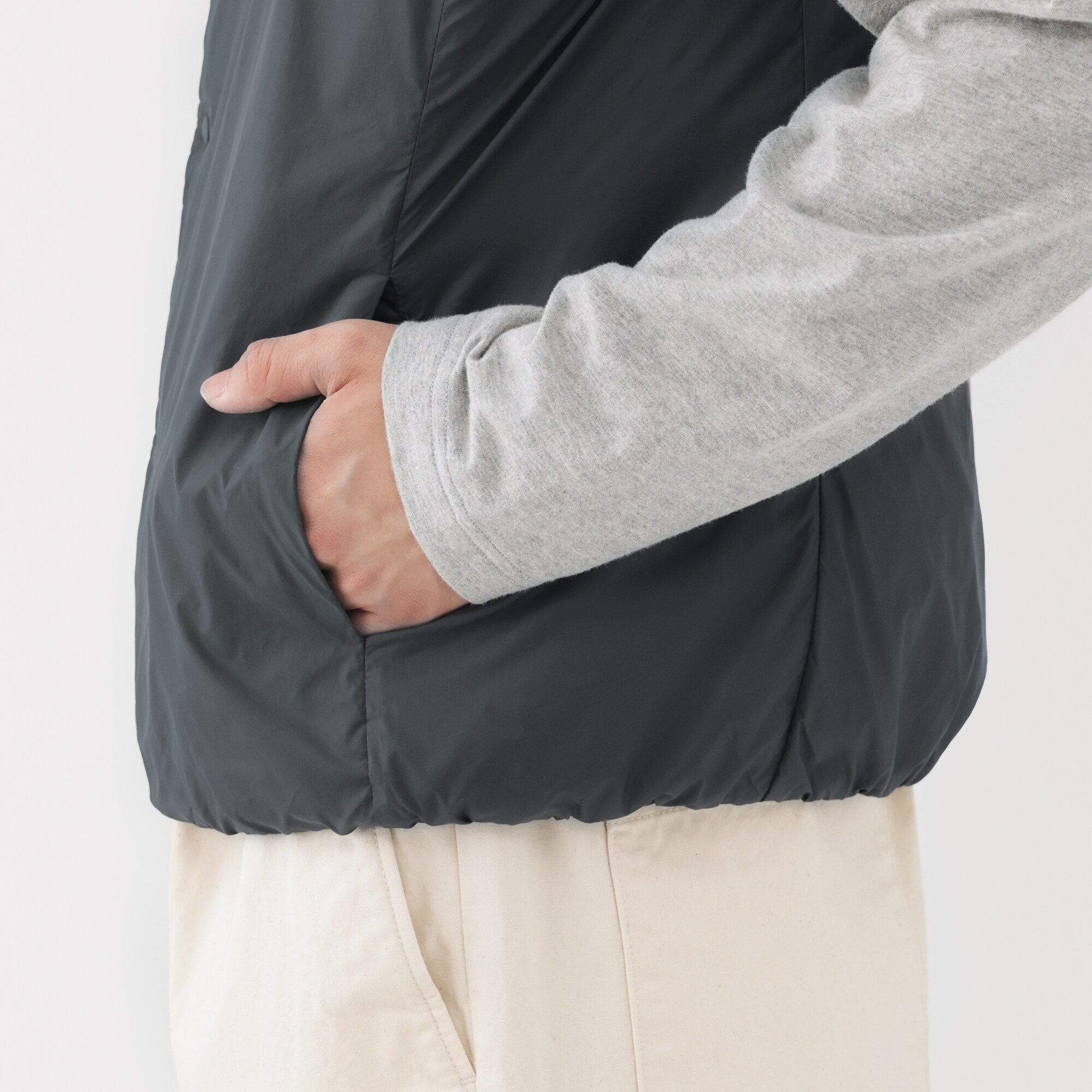 紳士 軽量ダウンポケッタブルノーカラーベスト | 無印良品