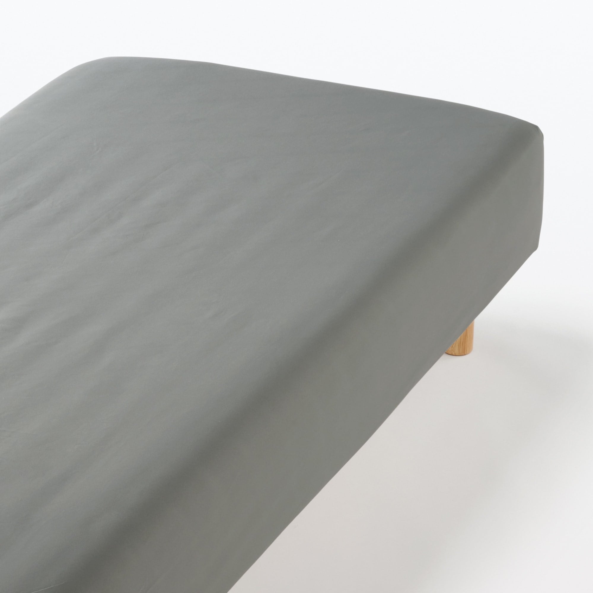 再生ポリエステル　乾きやすい　ボックスシーツ・Ｑ