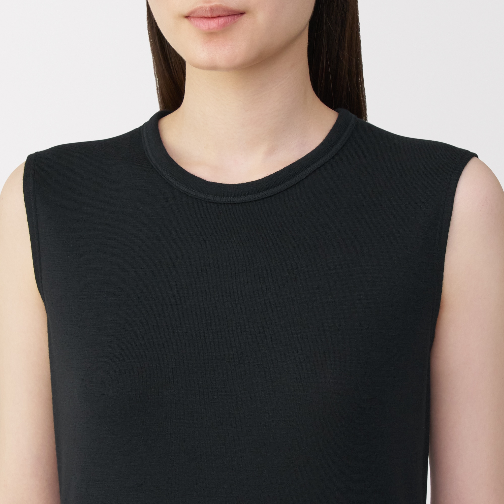 婦人　ウールスリーブレスＴシャツ