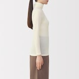 婦人　ウールタートルネック長袖Ｔシャツ