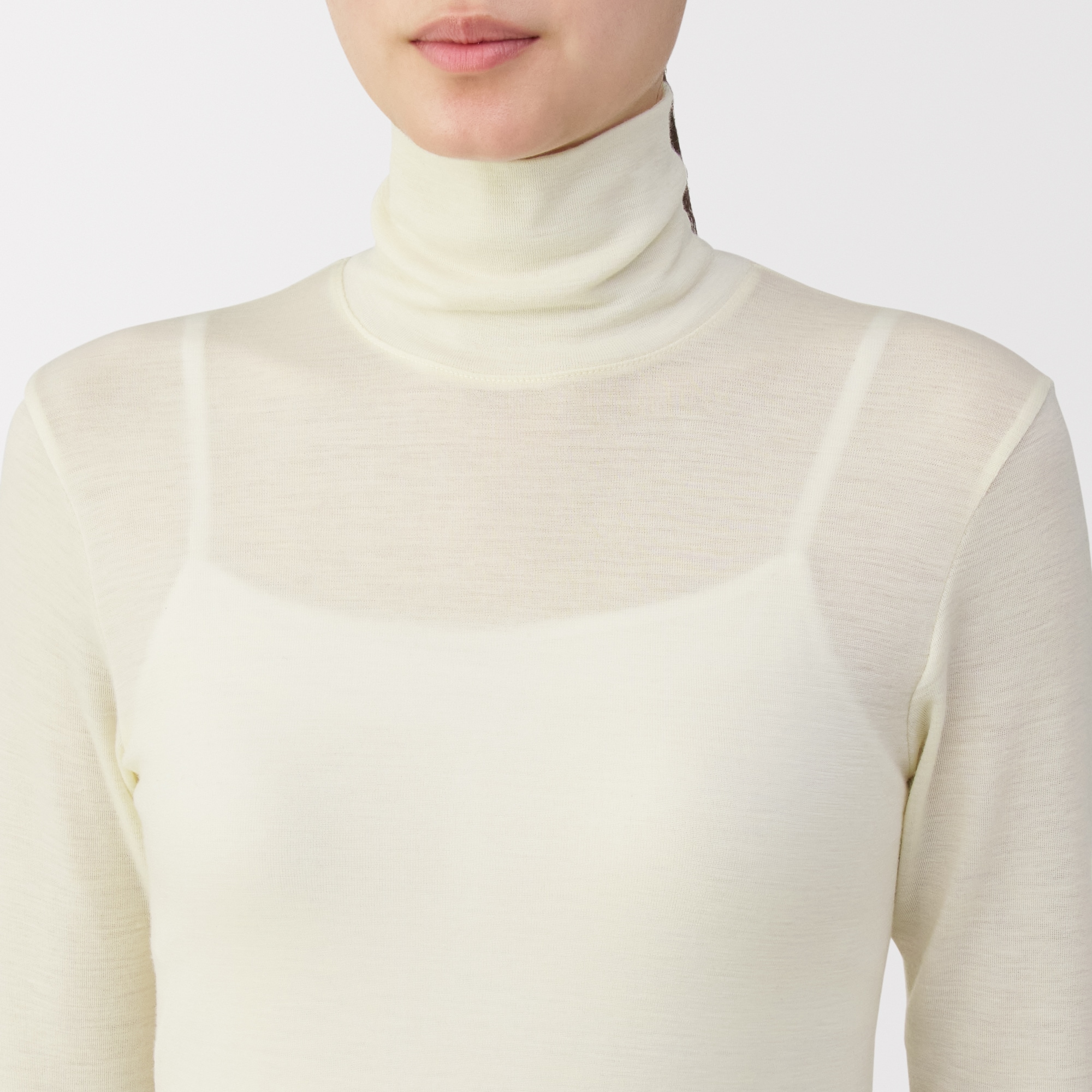 婦人　ウールタートルネック長袖Ｔシャツ