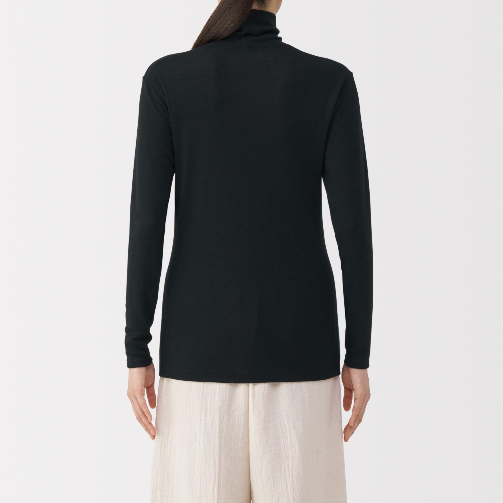 婦人　ウールタートルネック長袖Ｔシャツ