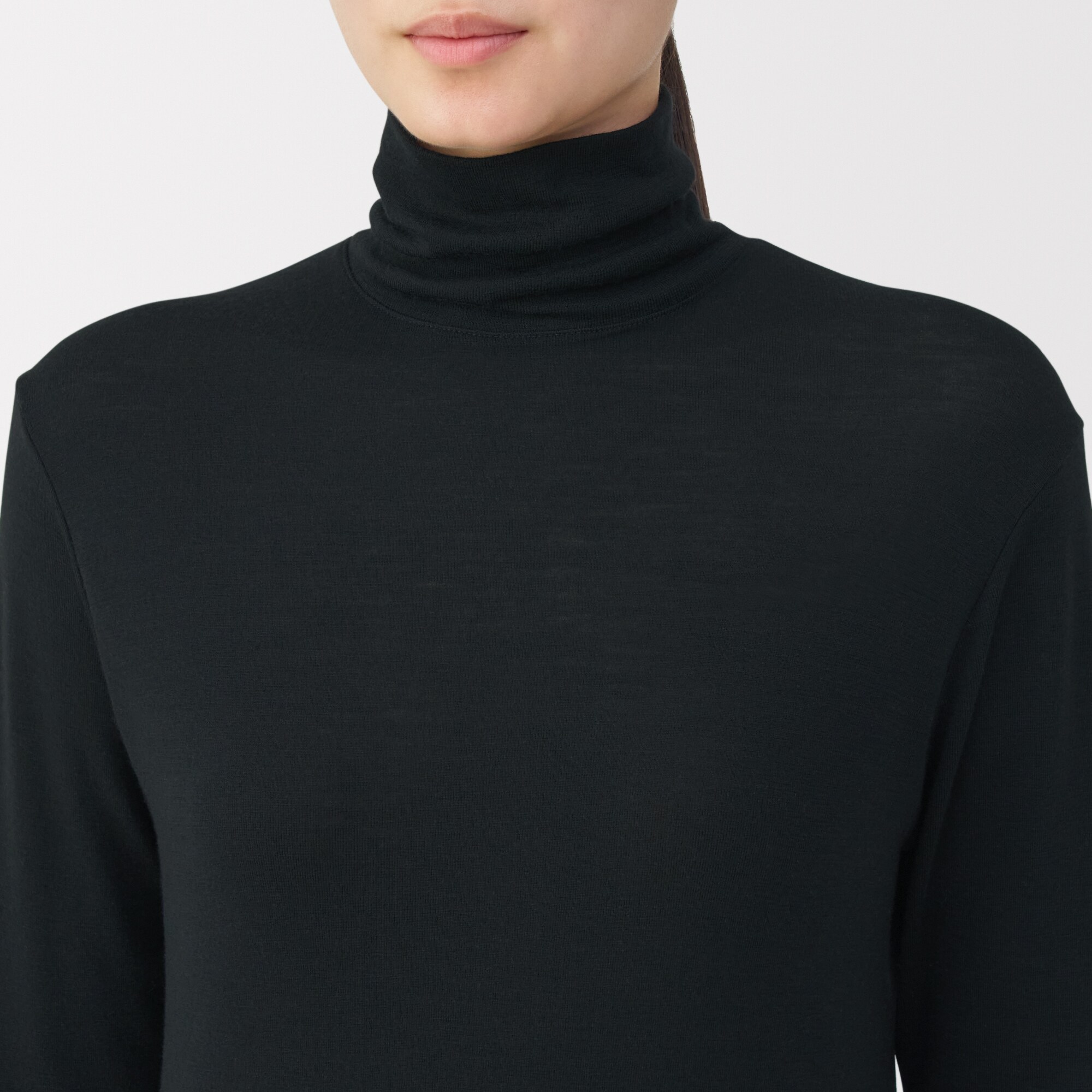 婦人　ウールタートルネック長袖Ｔシャツ