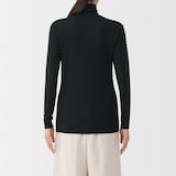 婦人　ウールタートルネック長袖Ｔシャツ