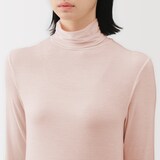 婦人　シアータートルネック長袖Ｔシャツ