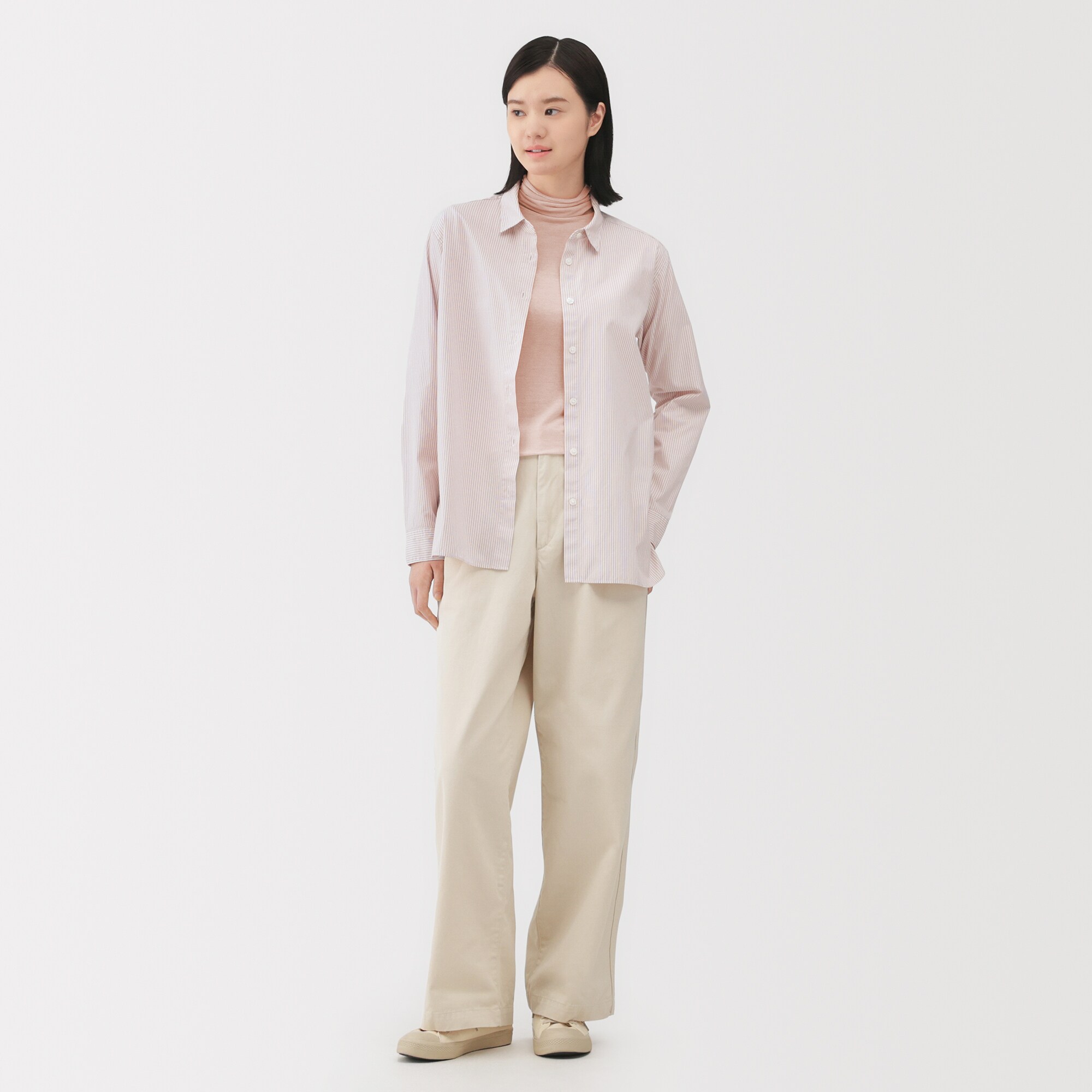 婦人　シアータートルネック長袖Ｔシャツ