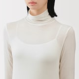 婦人　シアータートルネック長袖Ｔシャツ