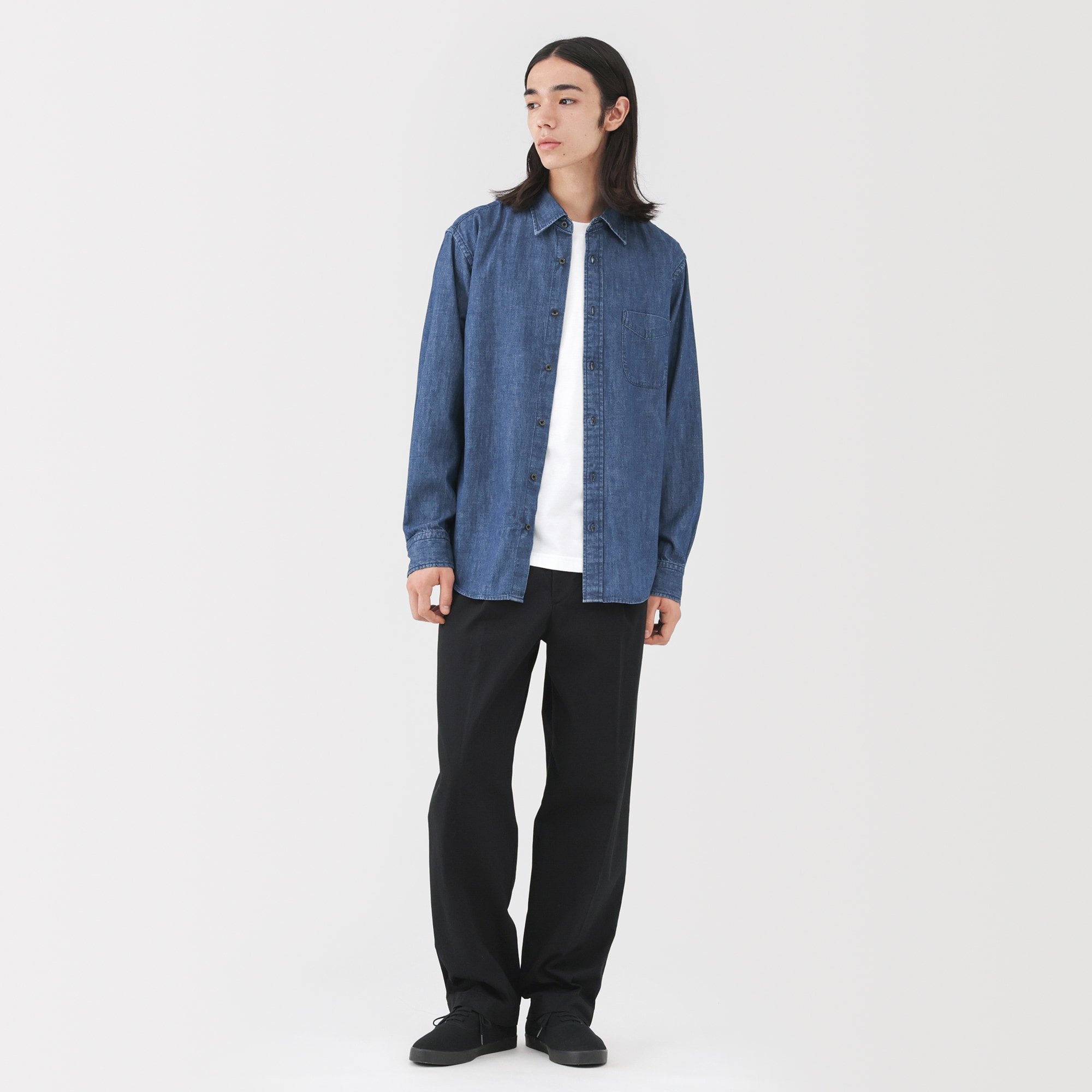 紳士　デニムシャツ