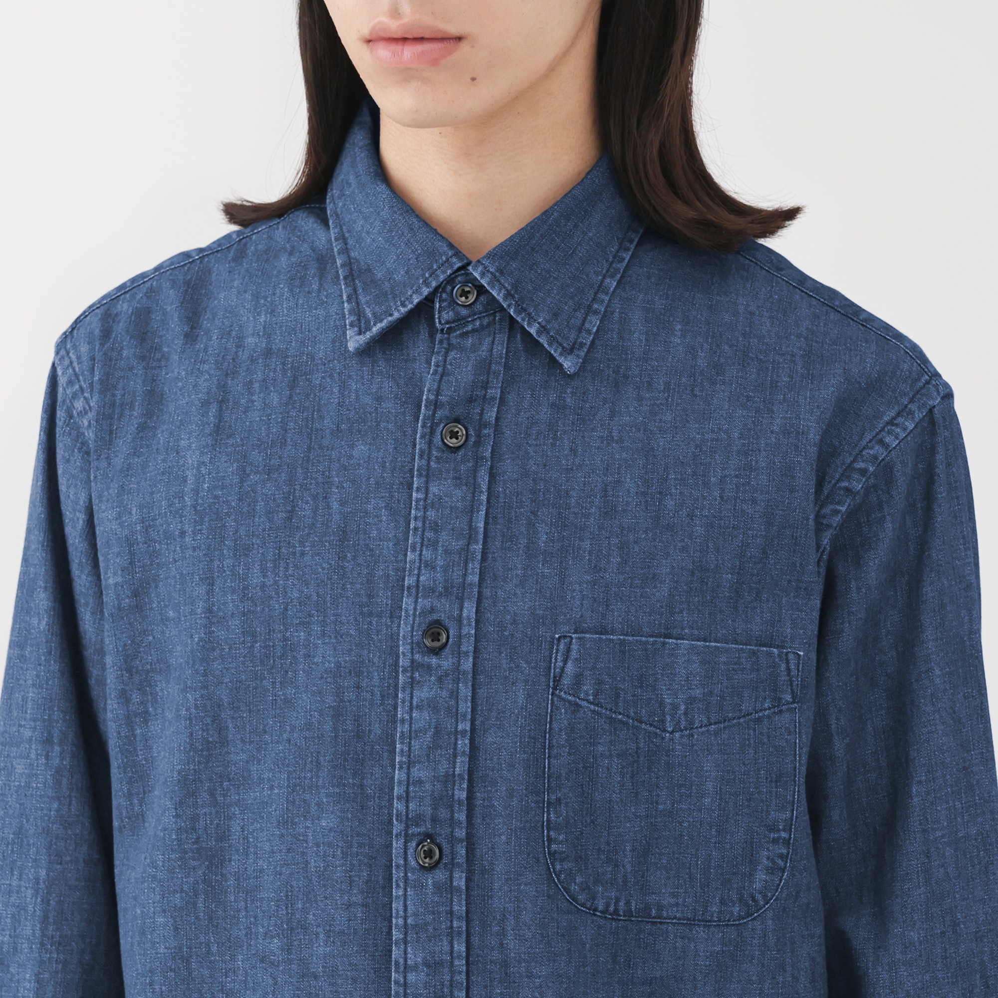 紳士　デニムシャツ