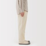 紳士　洗いざらしデニムイージーパンツ　生成