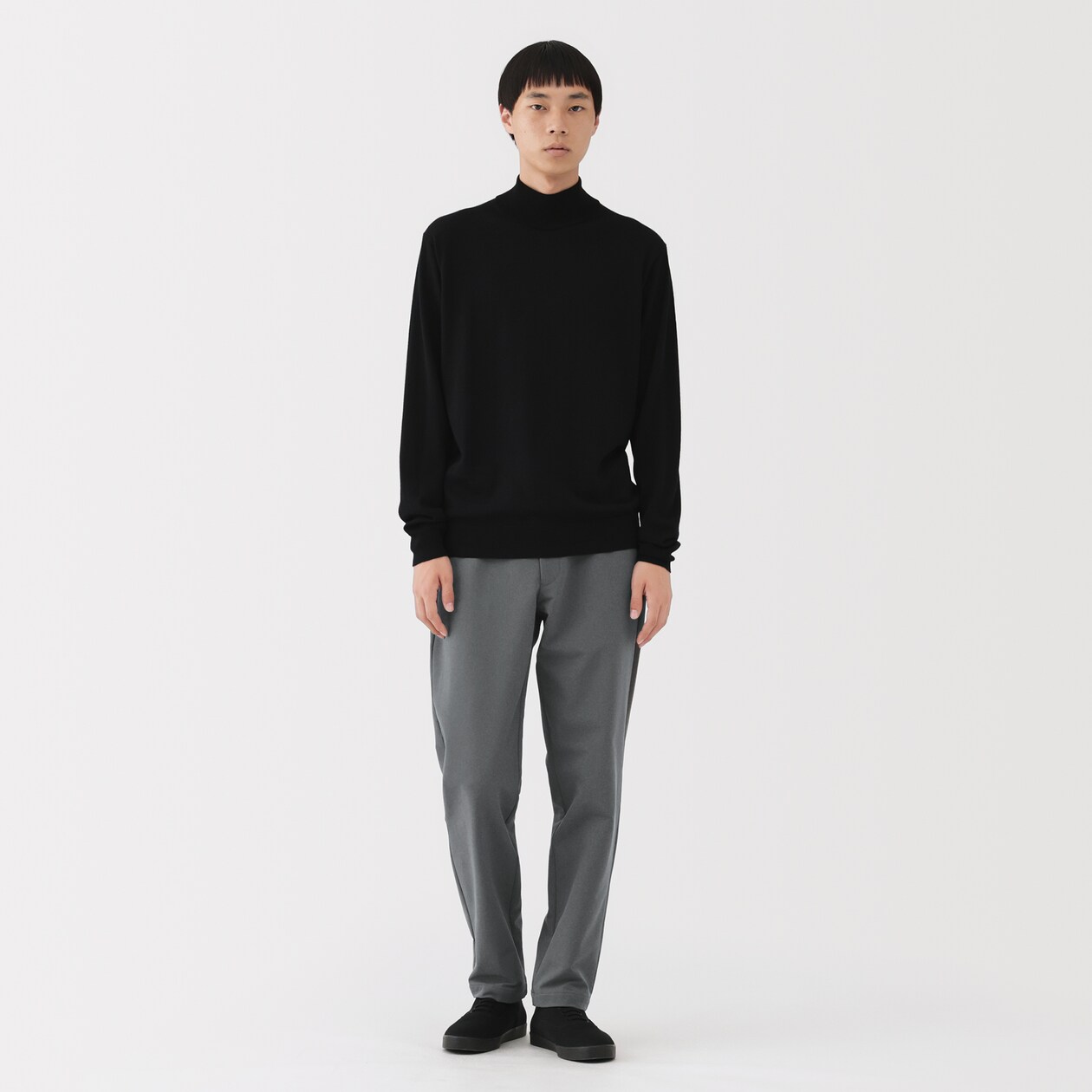 紳士　防風裏起毛ストレッチテーパードパンツ