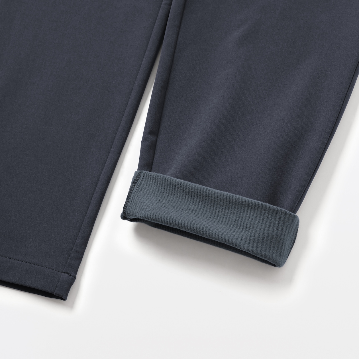 紳士　防風裏起毛ストレッチテーパードパンツ