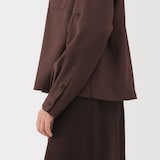 婦人　植物由来の素材を使ったリラックスフィットシャツ