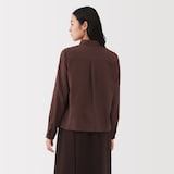 婦人　植物由来の素材を使ったリラックスフィットシャツ