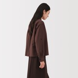 婦人　植物由来の素材を使ったリラックスフィットシャツ