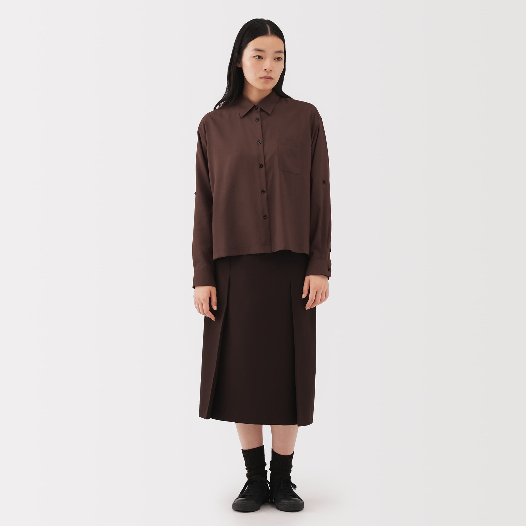 婦人　植物由来の素材を使ったリラックスフィットシャツ