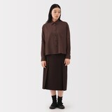 婦人　植物由来の素材を使ったリラックスフィットシャツ