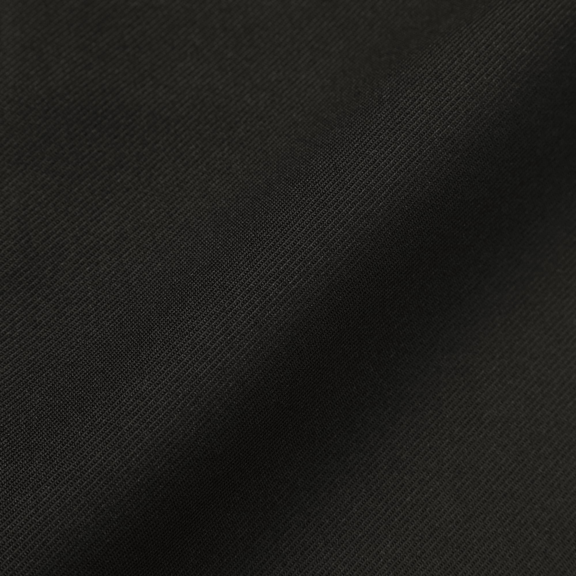 婦人　ユニフォーム素材で作ったタックワイドパンツ（９分丈）