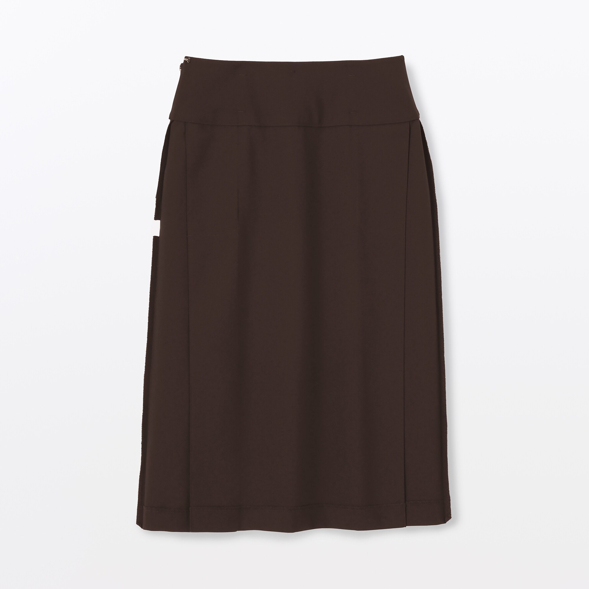 婦人　ユニフォーム素材で作ったタックスカート