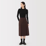 婦人　ユニフォーム素材で作ったタックスカート