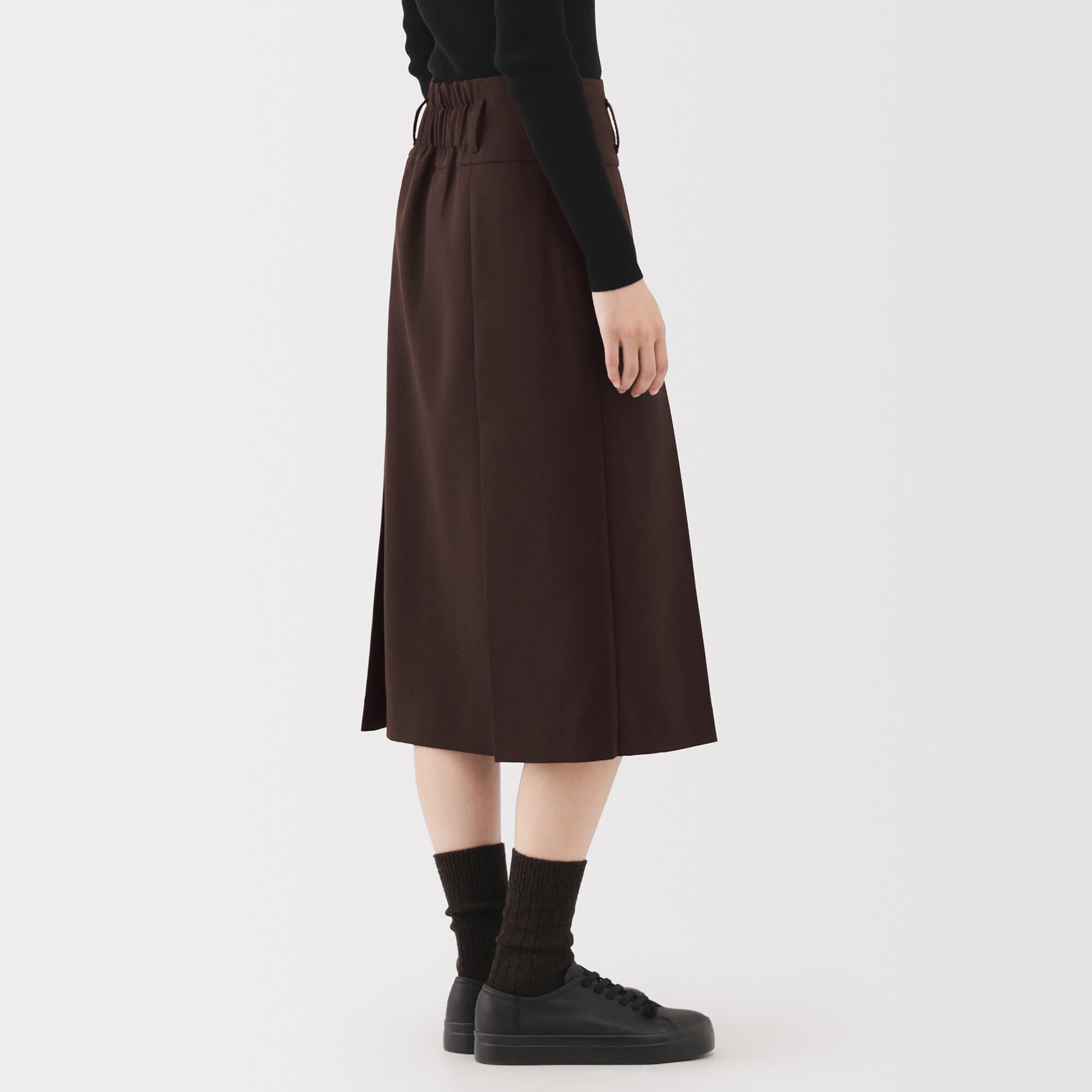 婦人　ユニフォーム素材で作ったタックスカート