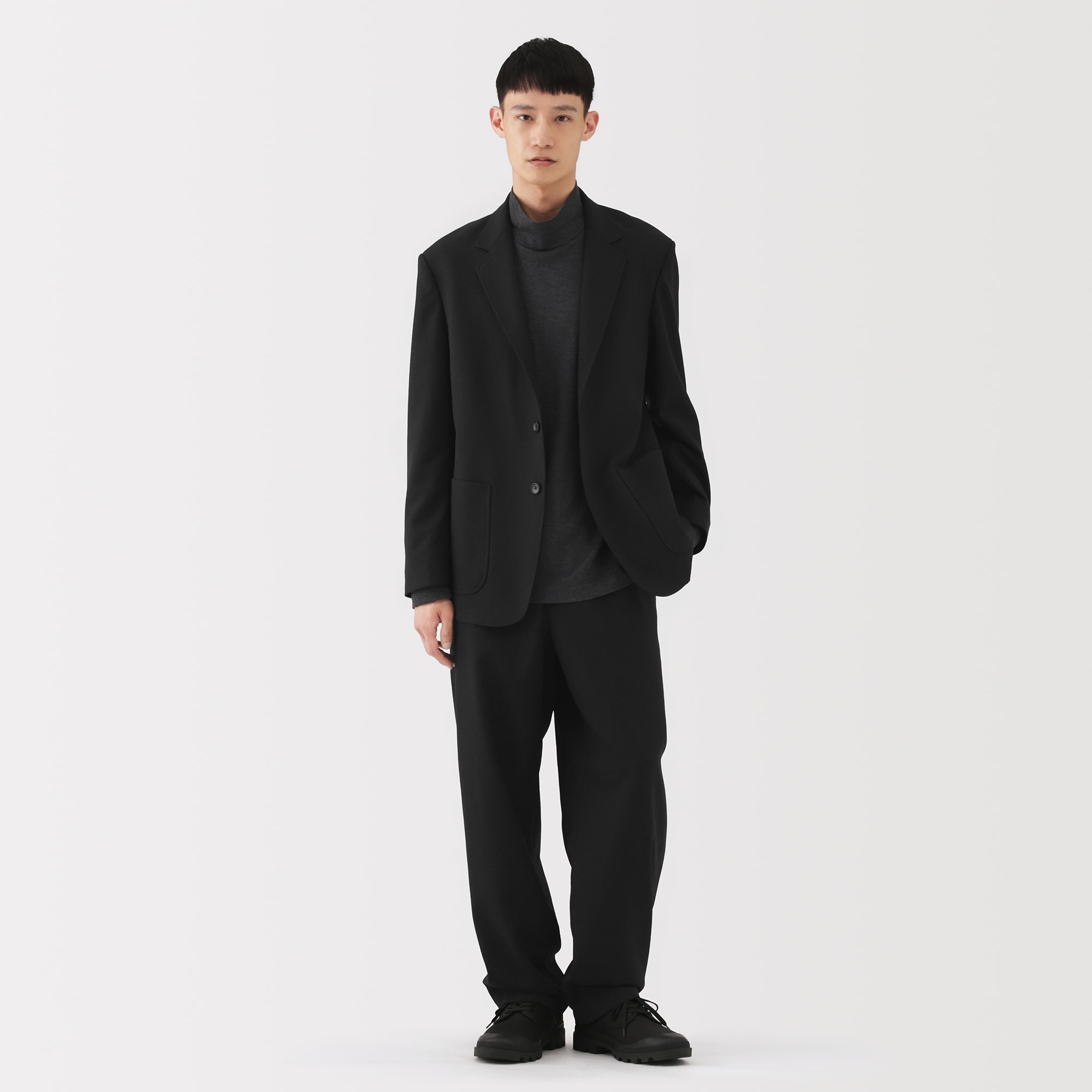 【完売品】 MUJI Labo ユニフォーム素材で作ったブレザー　黒 紳士 ユニフォーム素材で作ったブレザー | 無印良品