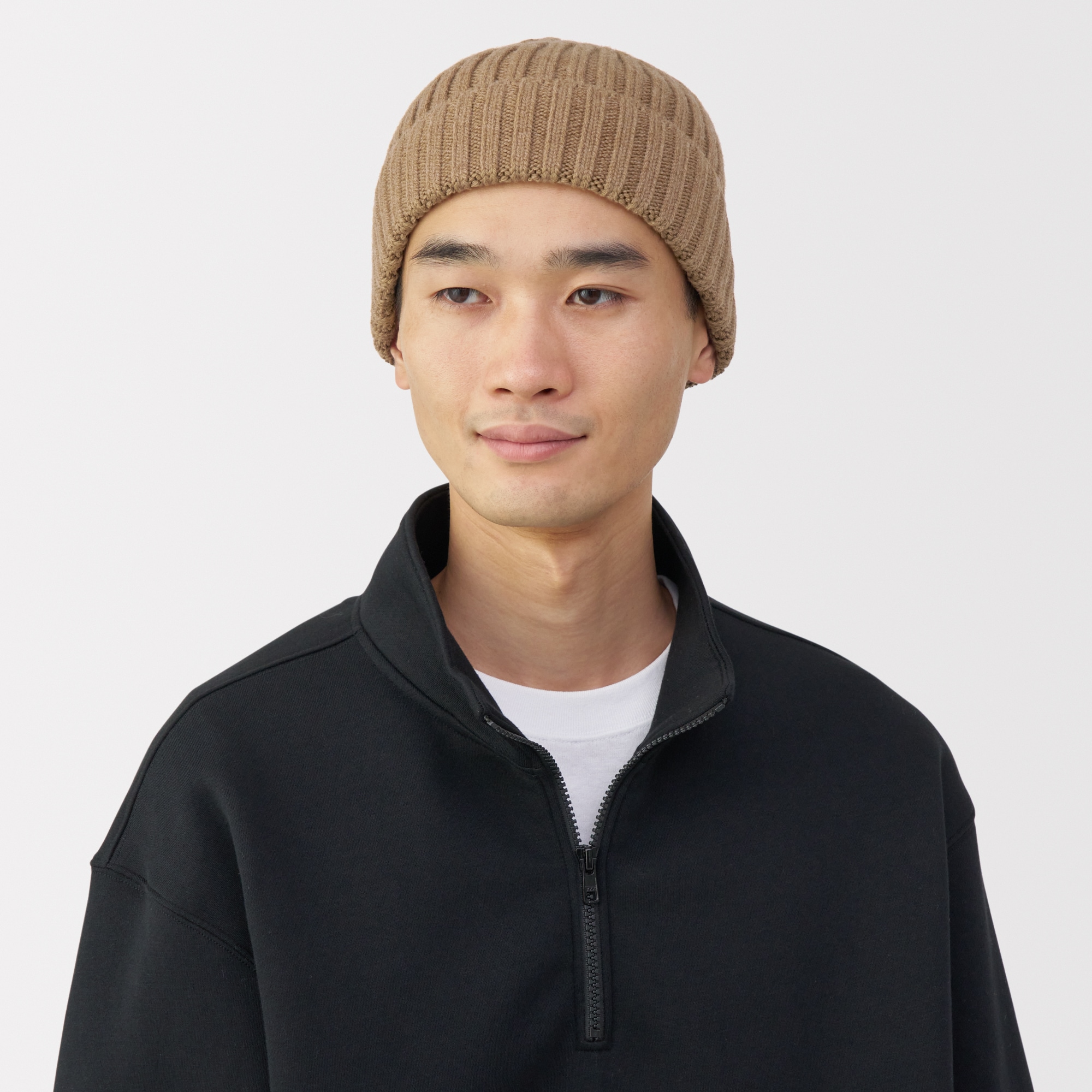 おでこのチクチクを抑えたメリノウール混　ワッチ