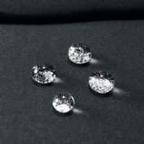 吸湿発熱中わた表面撥水耳当て付き　キャップ