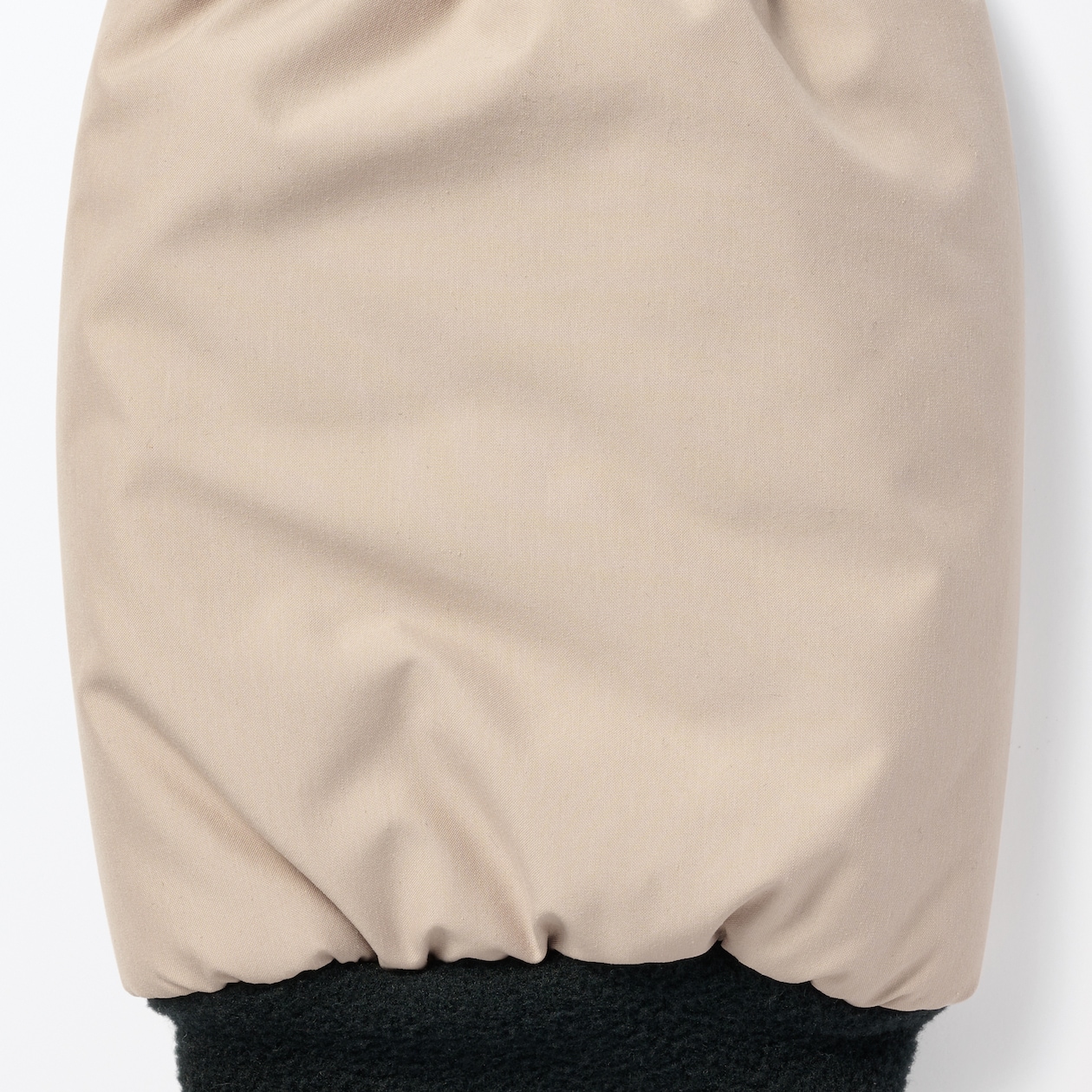 吸湿発熱中わた　表面撥水　ハンドウォーマー