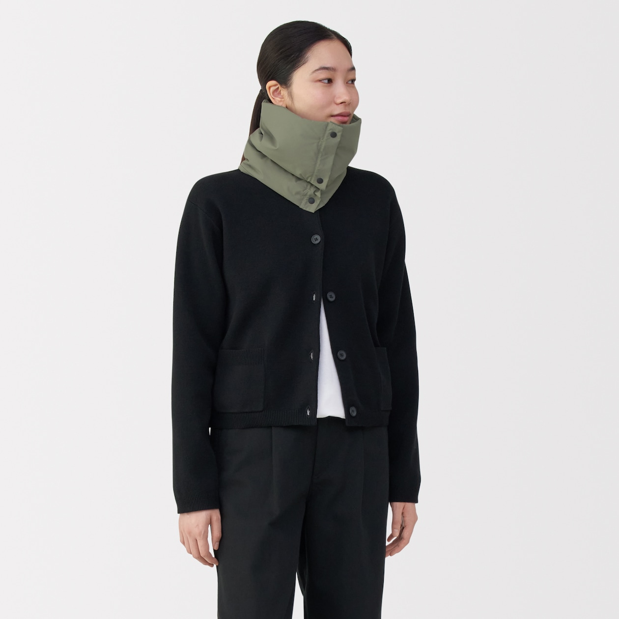 吸湿発熱中わた表面撥水パッカブル　ネックウォーマー