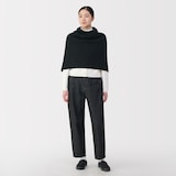 首のチクチクを抑えたメリノウール混　ポンチョ