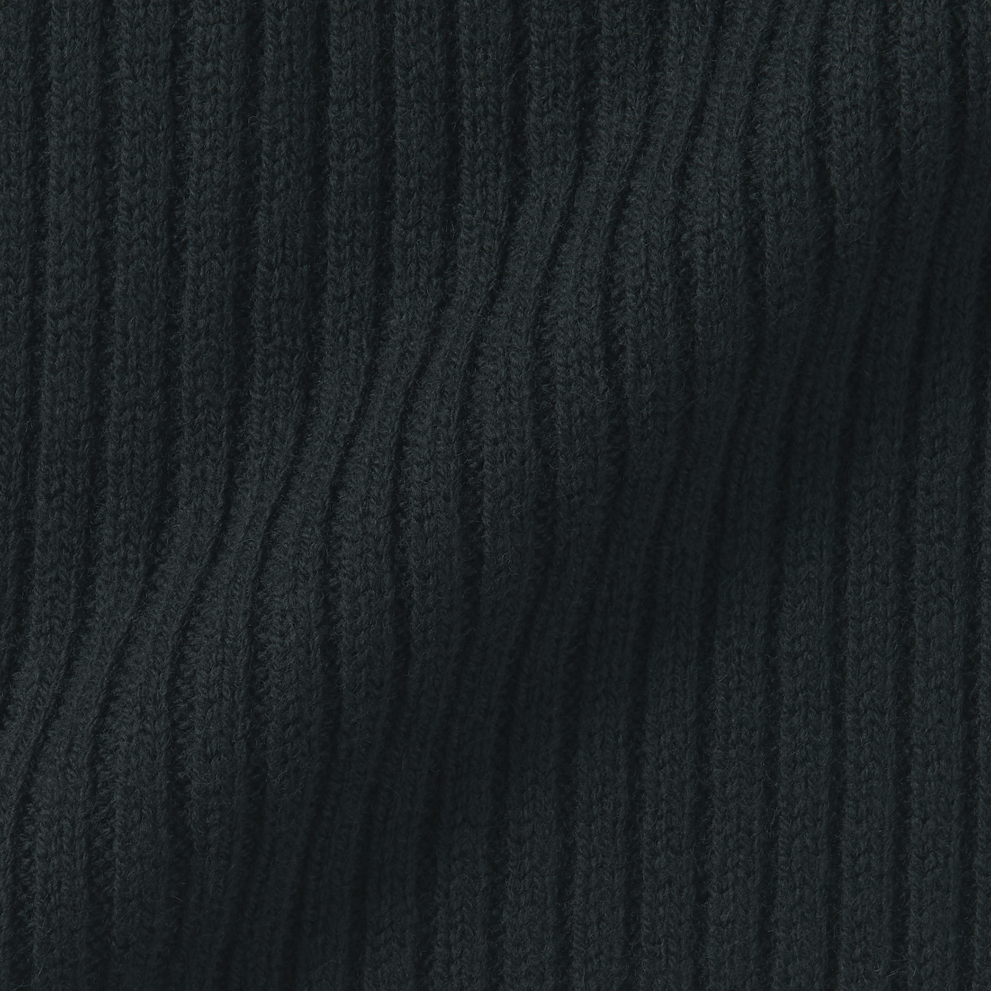 首のチクチクを抑えたメリノウール混　ポンチョ