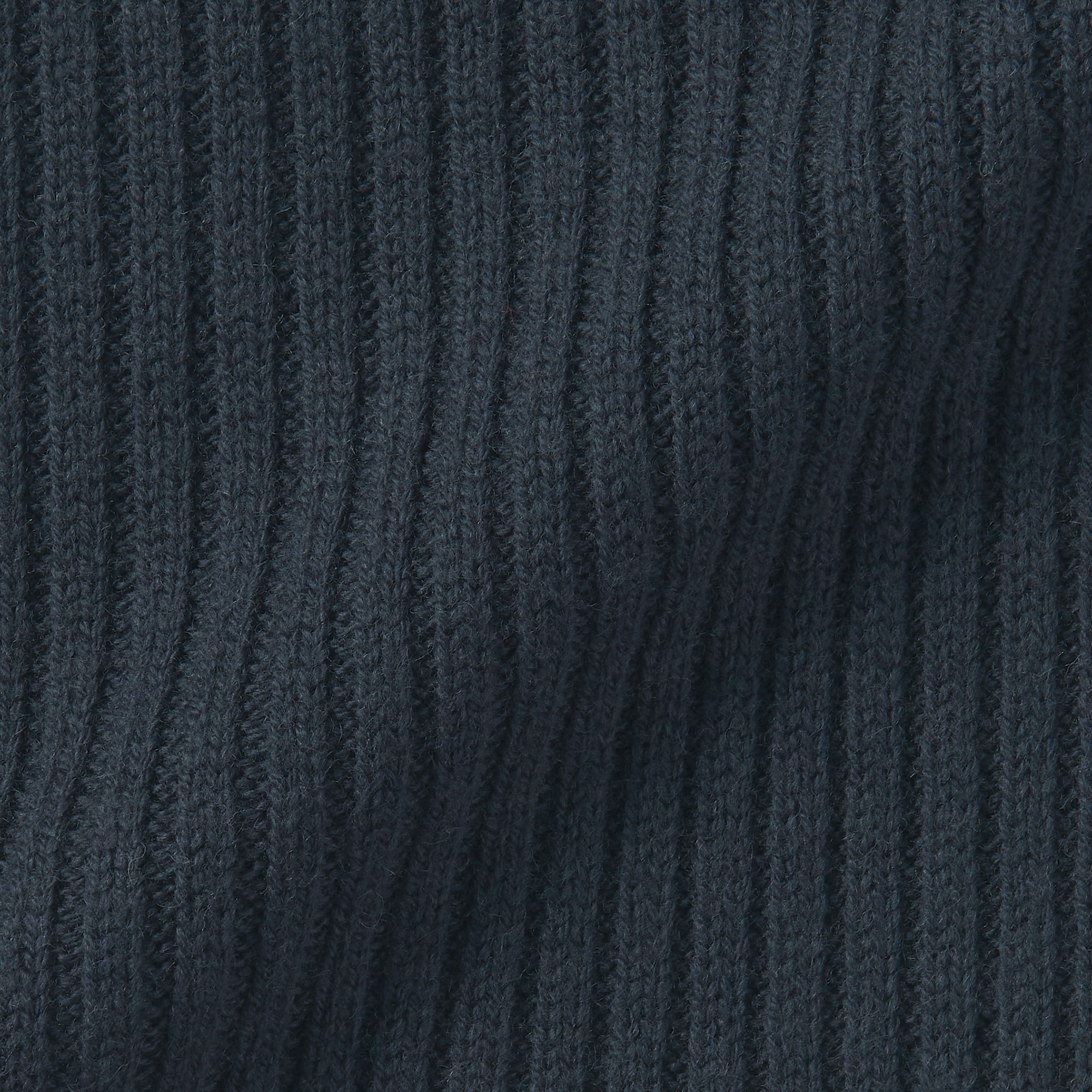 首のチクチクを抑えたメリノウール混　ポンチョ