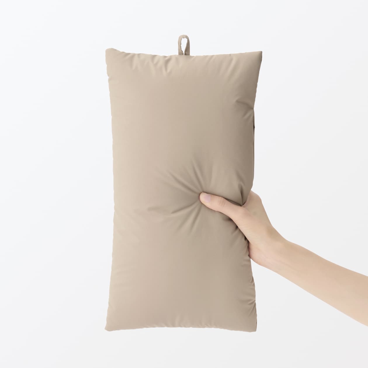 吸湿発熱中わた表面撥水パッカブル　ケープ