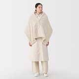 再生ポリエステルあったかボア　ケープ