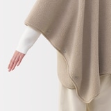 再生ポリエステルくつろぎボア　ケープ