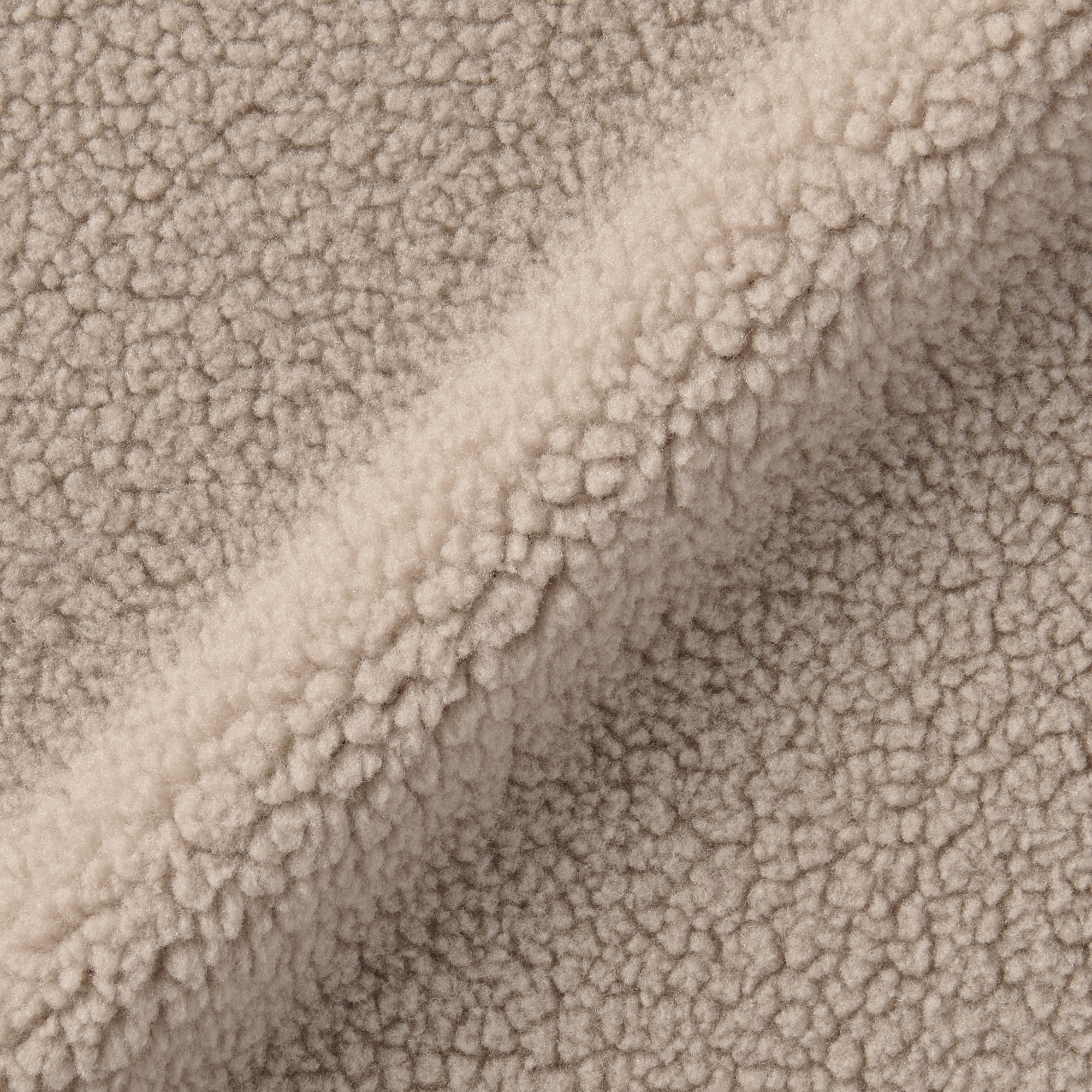 再生ポリエステルくつろぎボア　ケープ