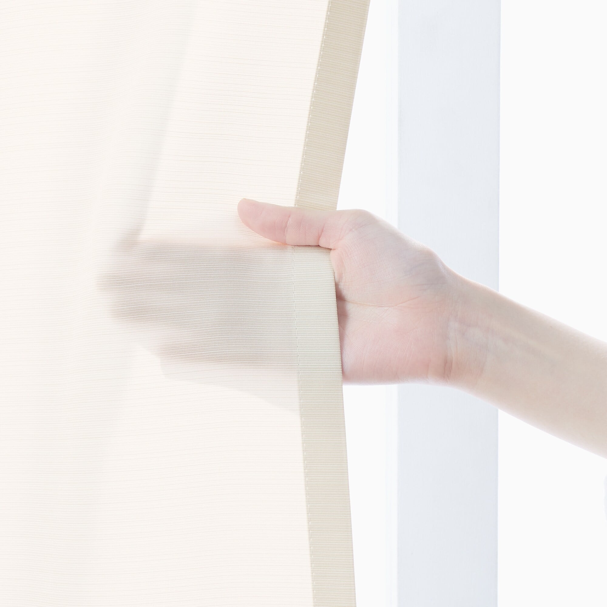 ポリエステルグログラン（防炎）プリーツカーテン／ライトベージュ