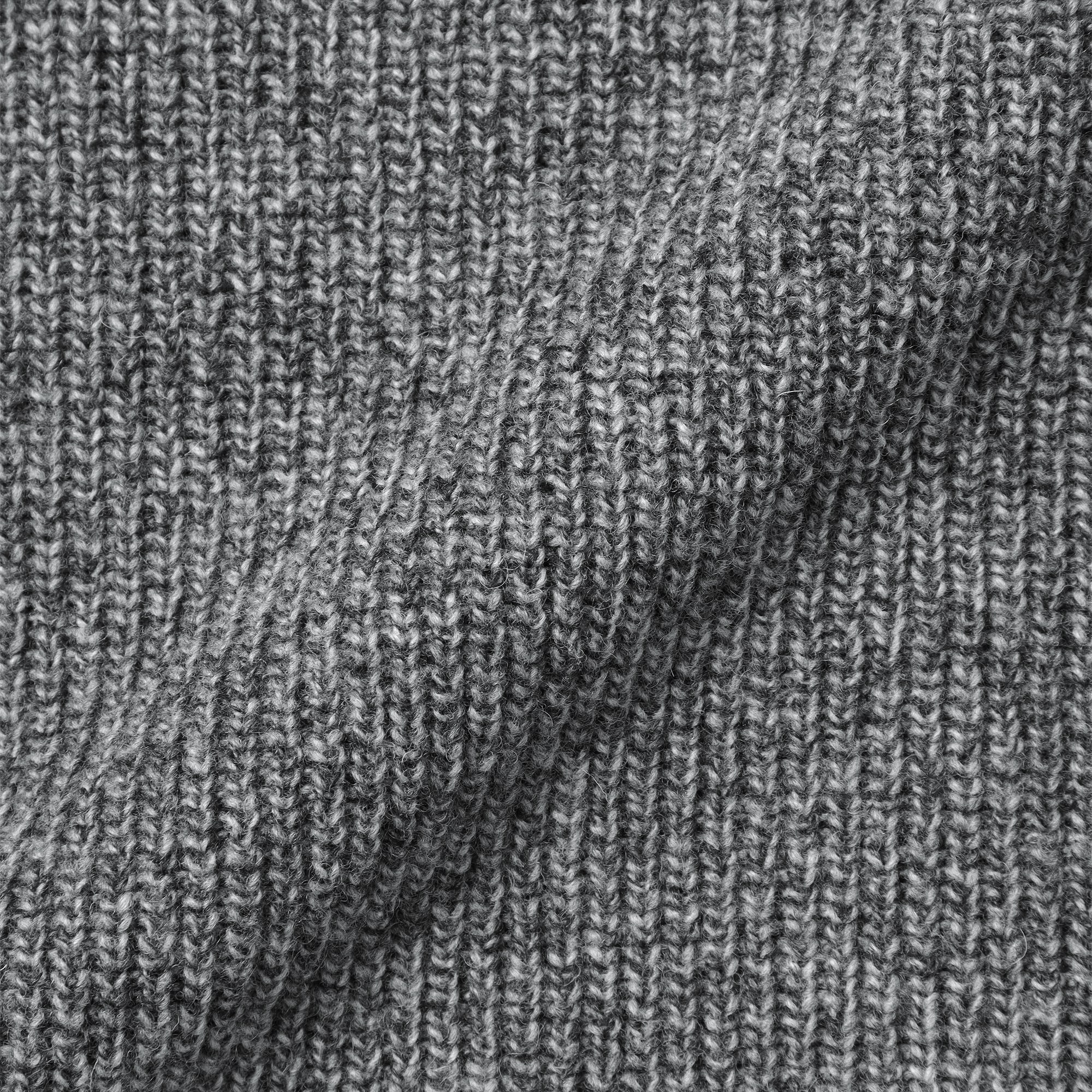 紳士　ウールミドルゲージ畦編みＶネックセーター