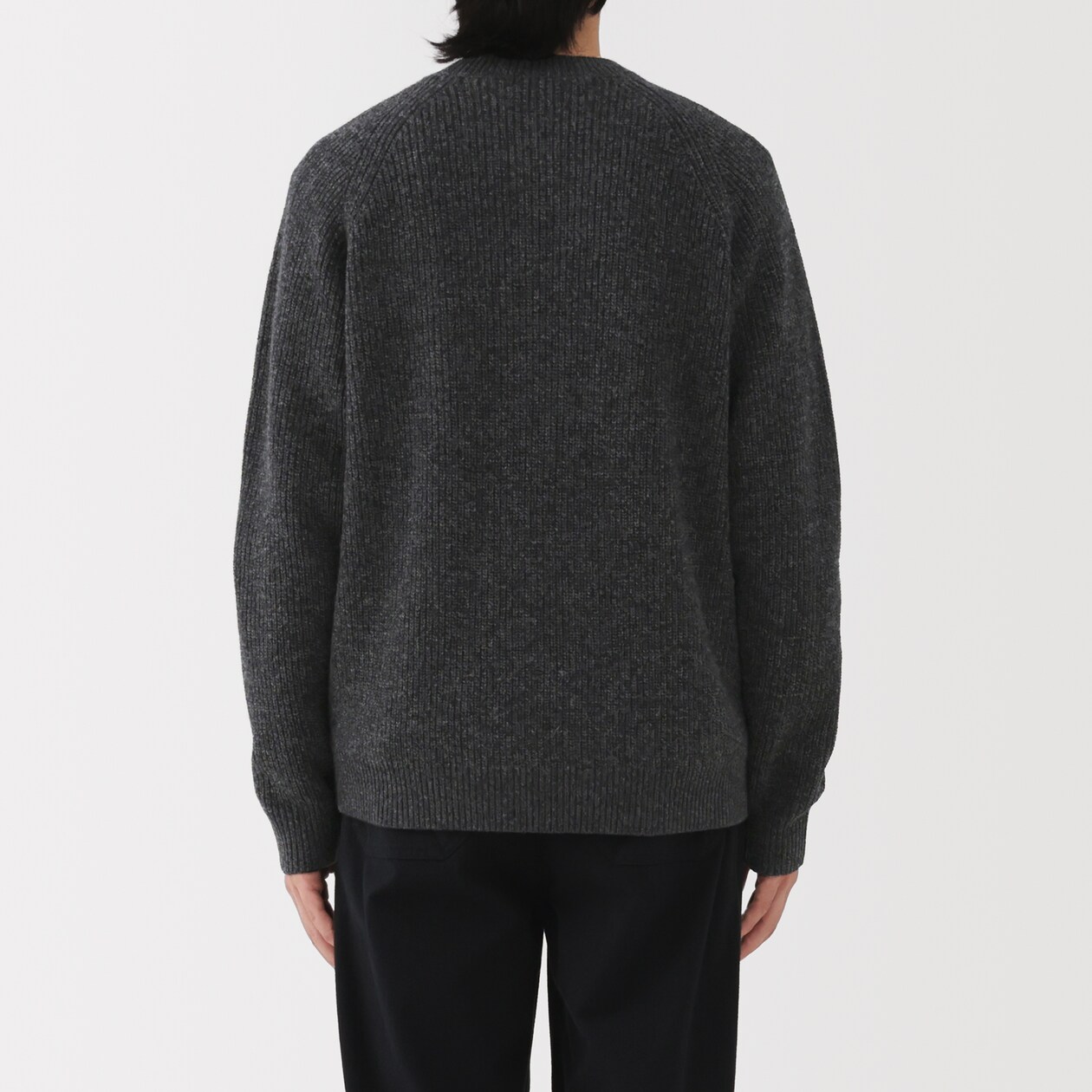 紳士　ウールミドルゲージ畦編みＶネックセーター