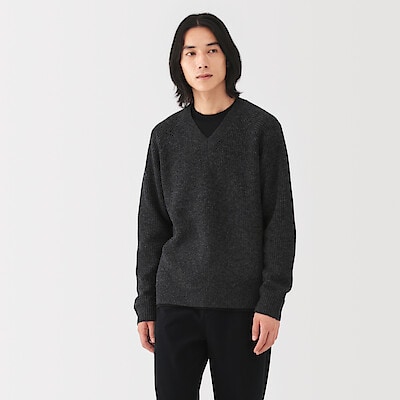 紳士　ウールミドルゲージ畦編みＶネックセーター