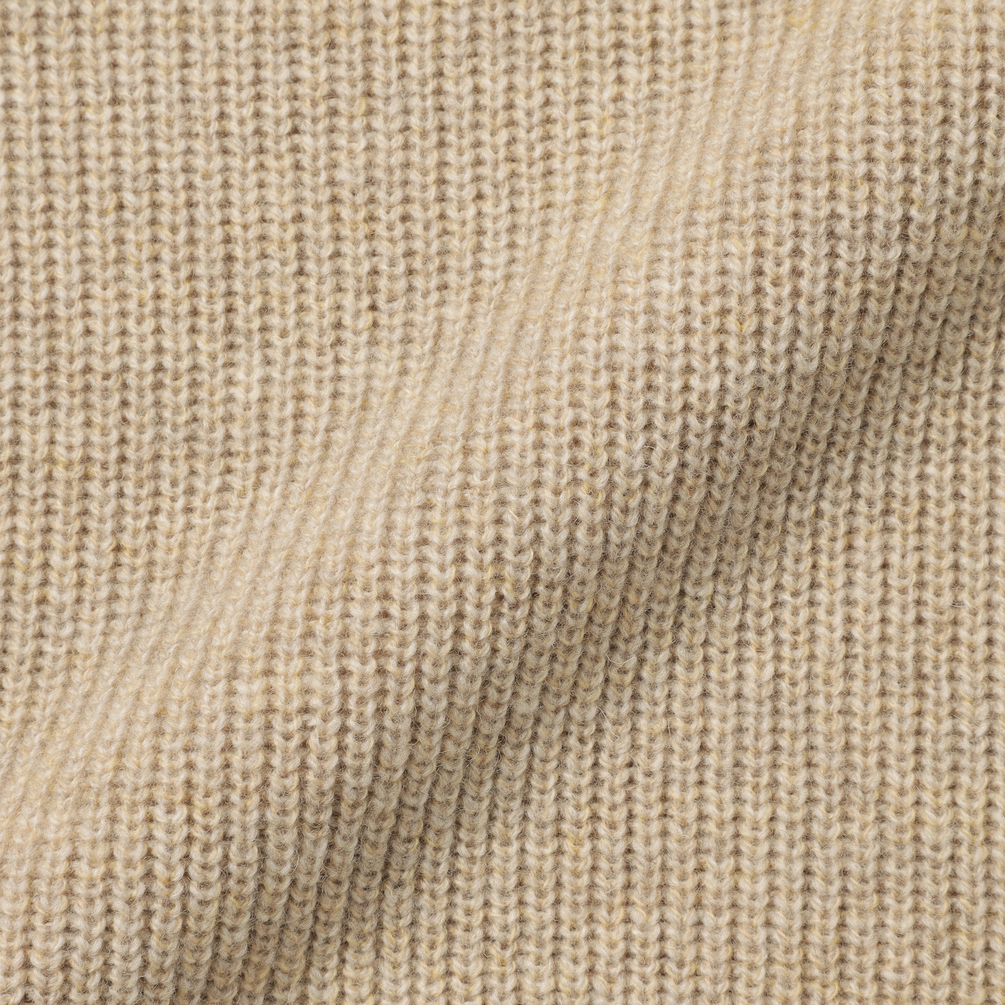 紳士　ウールミドルゲージ畦編みＶネックセーター