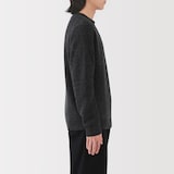 紳士　ウールミドルゲージ畦編みＶネックセーター