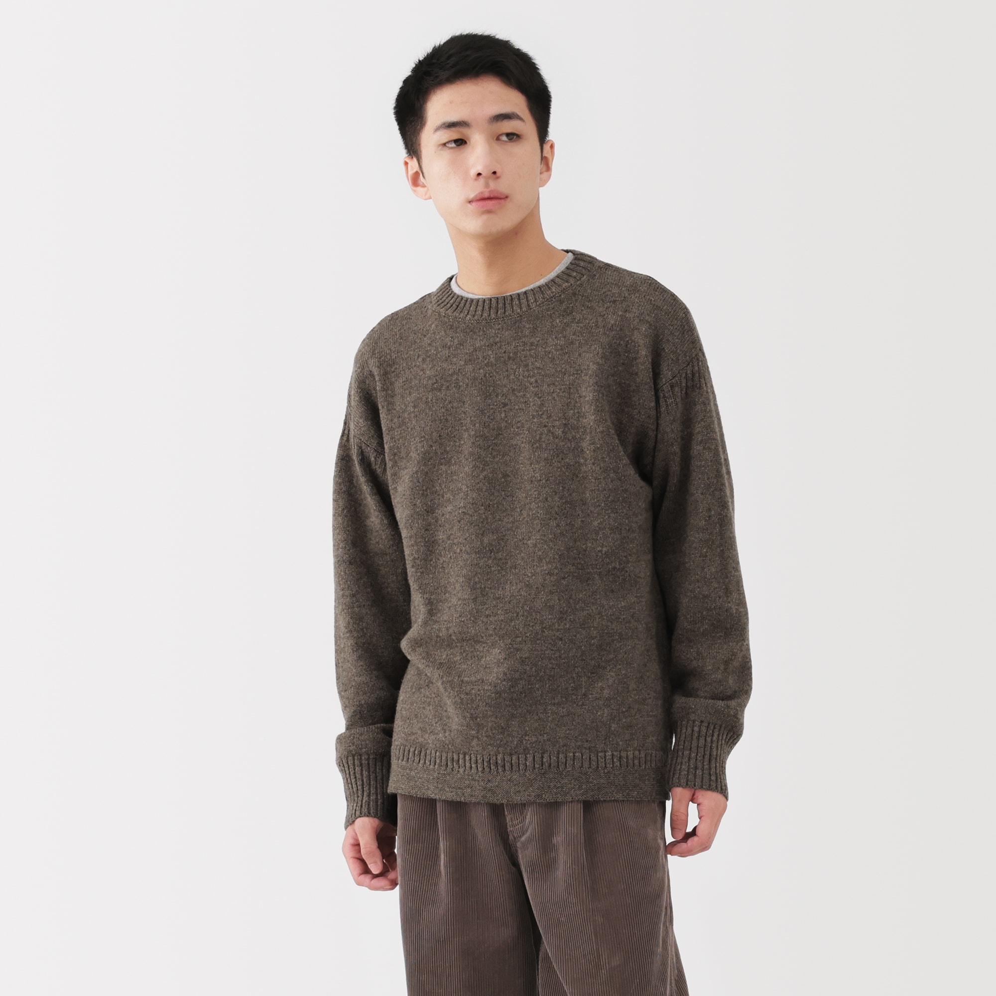 紳士　アンデスウールクルーネックセーター