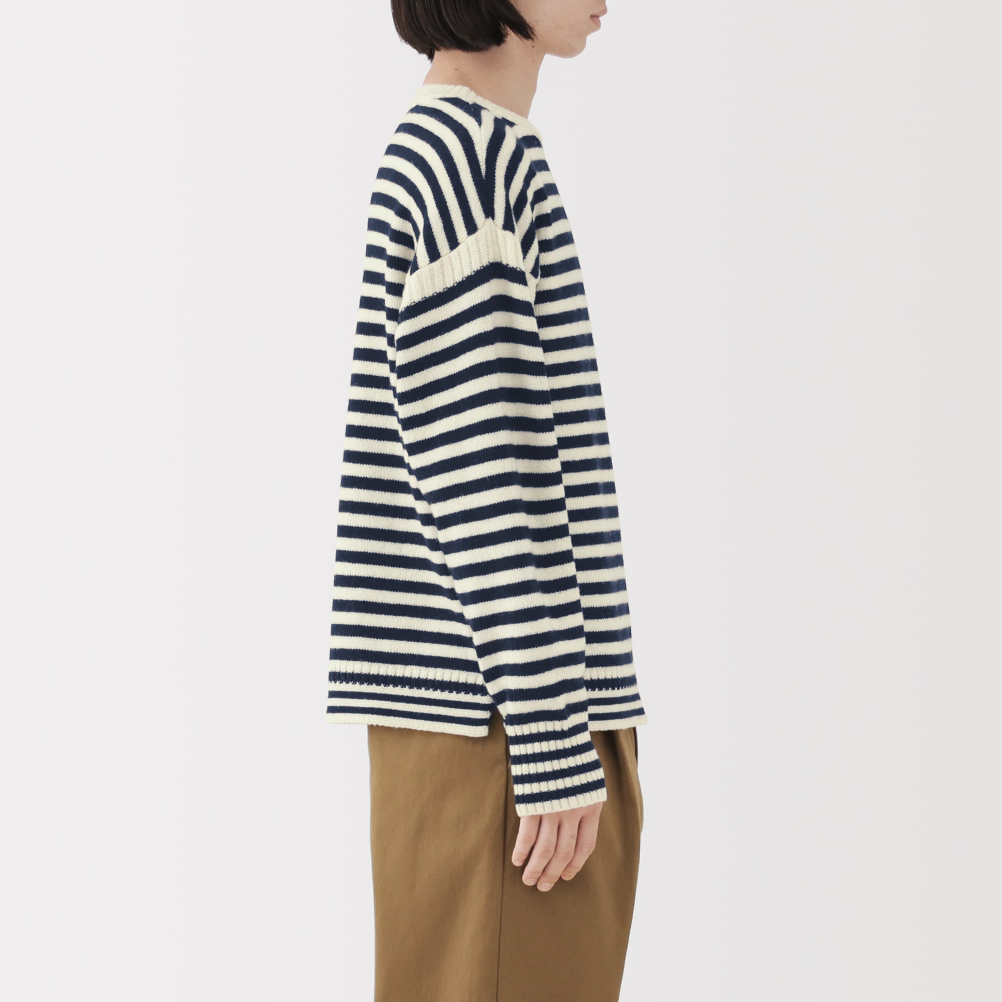 紳士　アンデスウールクルーネックセーター